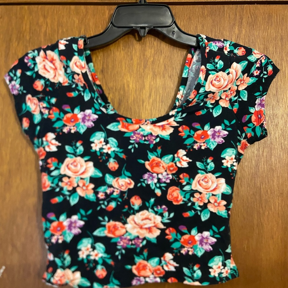 Ultra Flirt Black Floral Crop Top